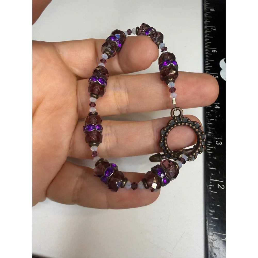 Purple Faceted Glass Bead Bracelet Bronze Tone Floral Toggle Clasp Rhinestone